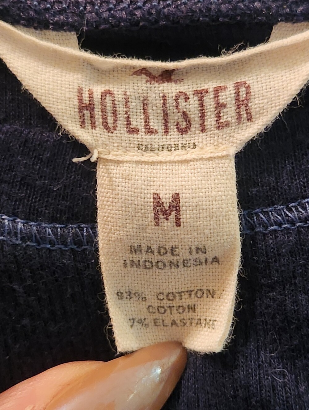 Hollister Navy Scoop Neck Long Sleeve Soft Top with Contrast Stitching - Picture 3 of 6